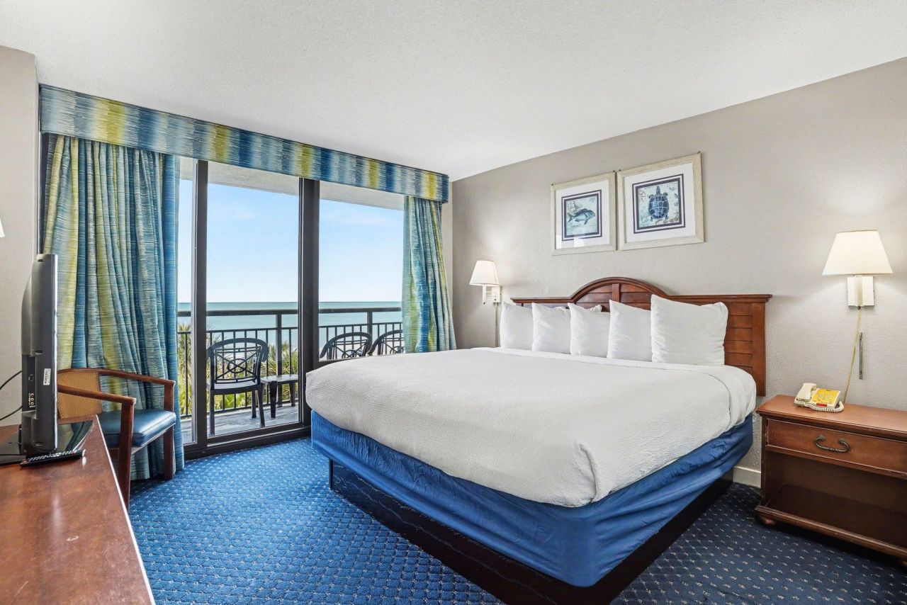 2710 N Ocean Blvd.  Photo 9