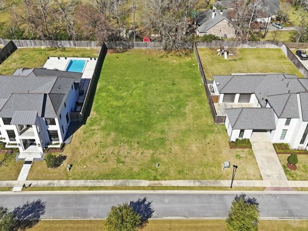 134 Valhalla Blvd, Baton Rouge, LA 70810
