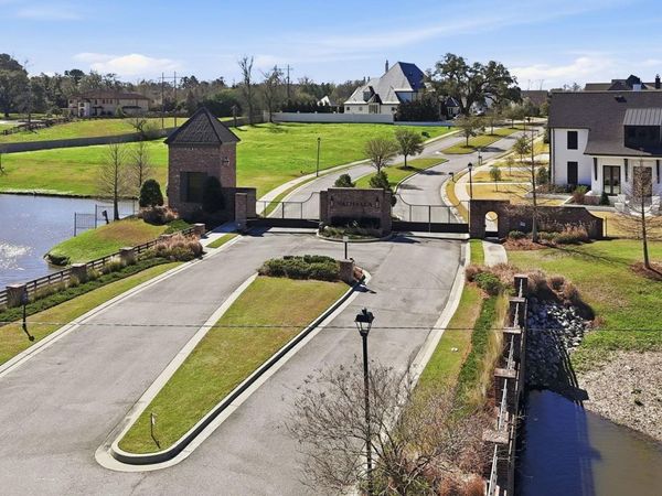 134 Valhalla Blvd, Baton Rouge, LA 70810