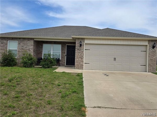 12376 Choctaw Circle, Moundville, AL 35474