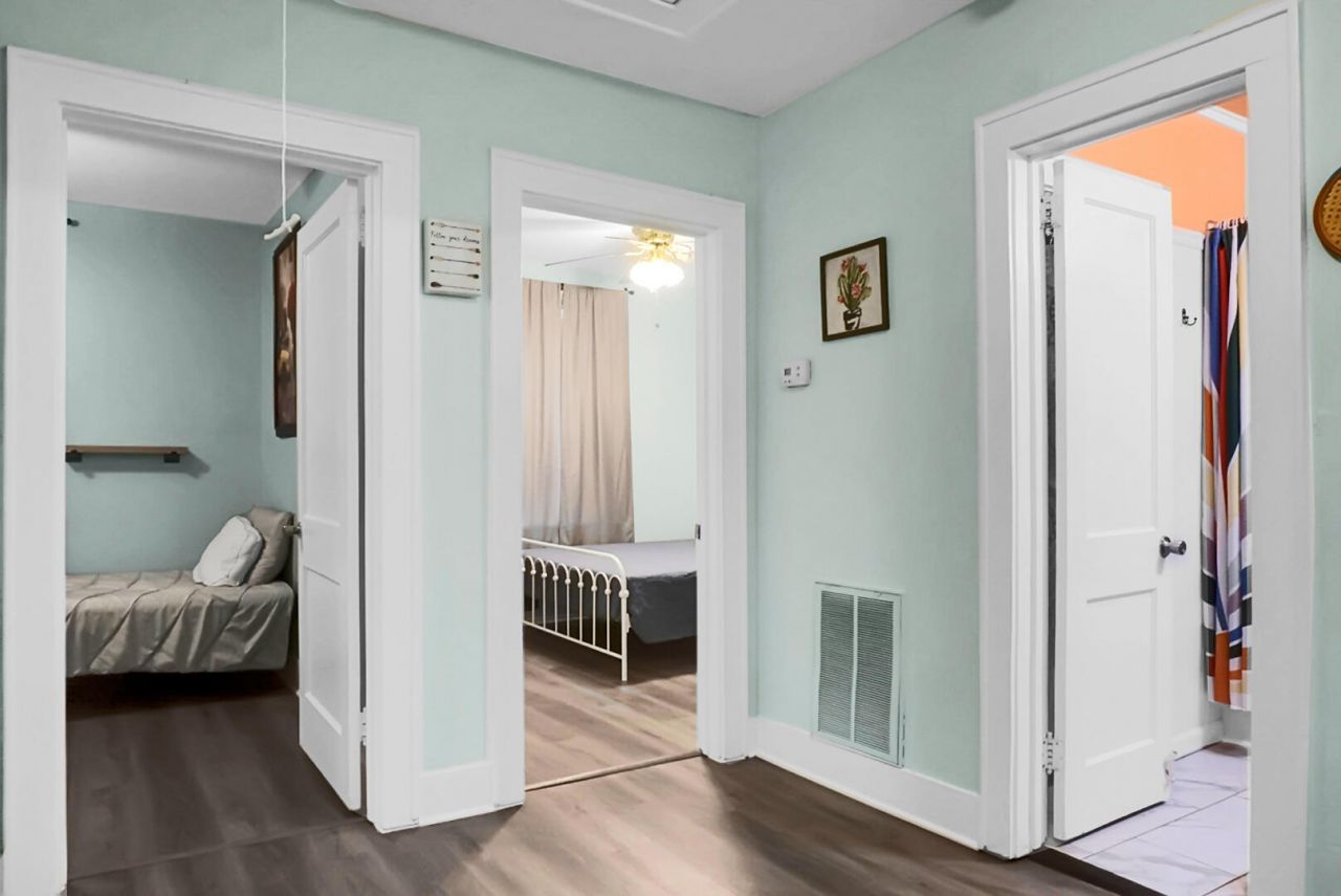 4000 Gary Drive Photo 28