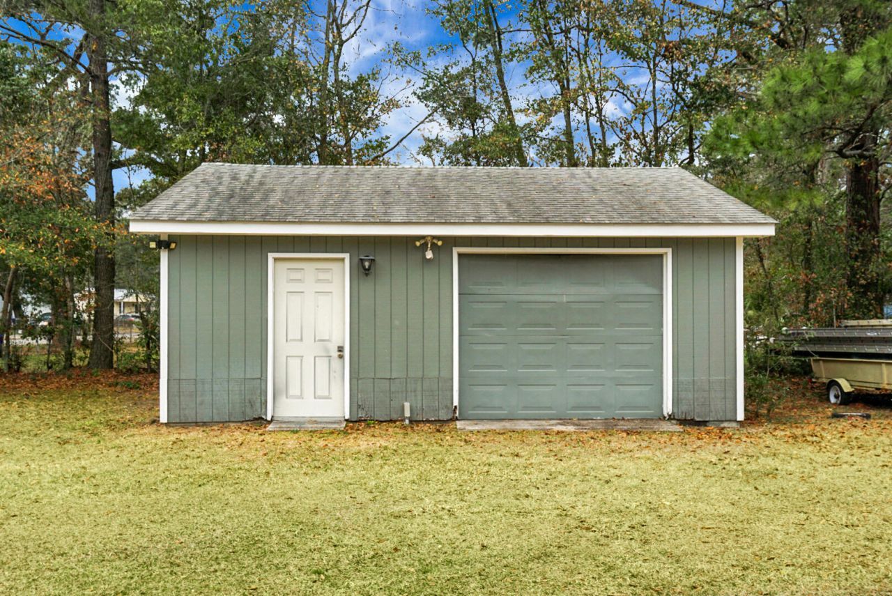 4000 Gary Drive Photo 5