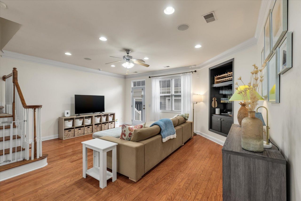 204 Branch Creek Trail Photo 9