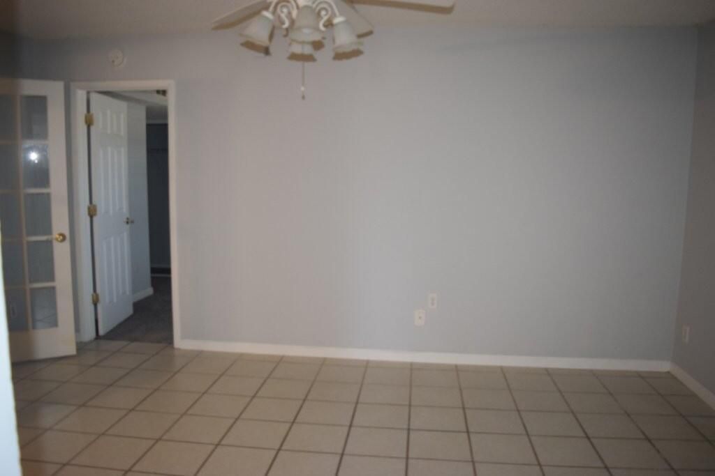 1507 SE Royal Green Circle, Unit T-104, Port Saint Lucie, FL 34952 Photo