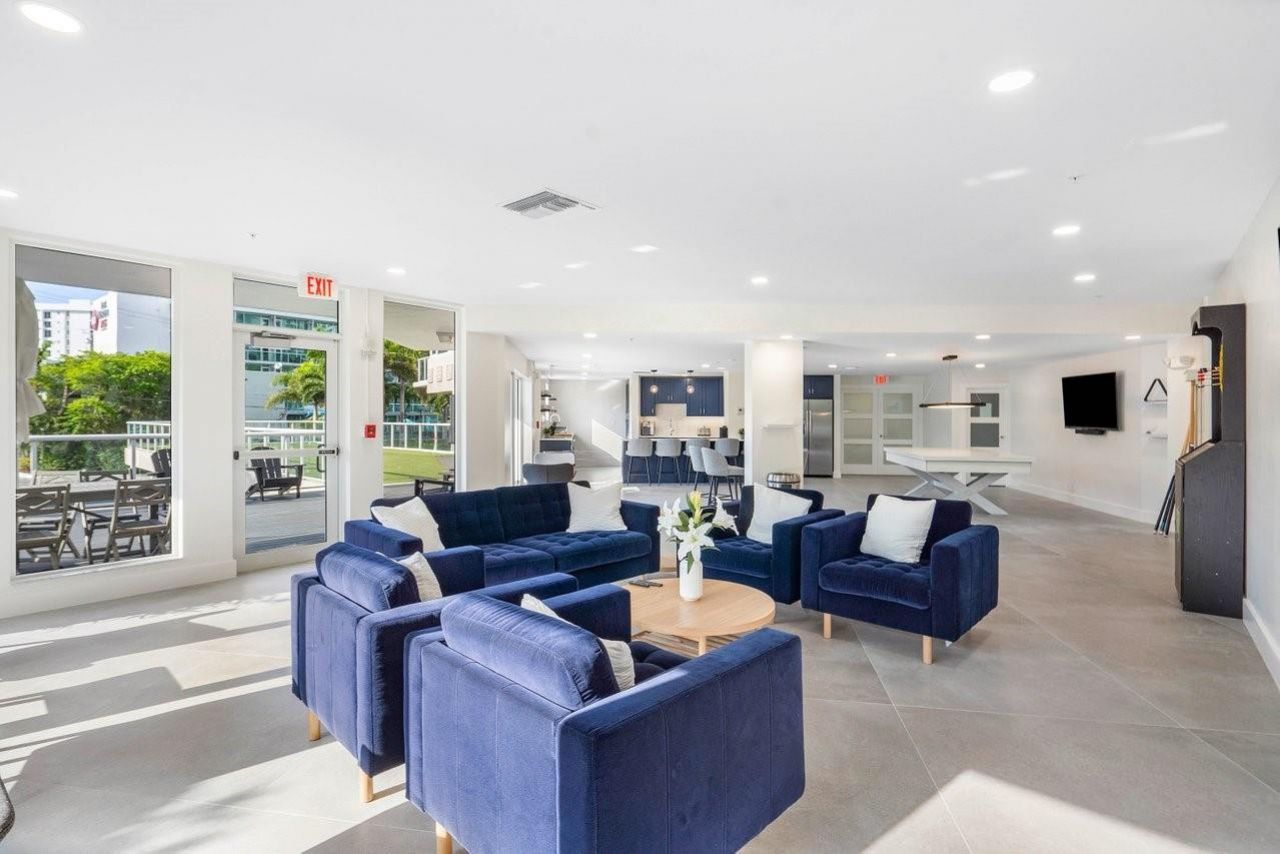 3000 Holiday Drive, Unit 1605, Fort Lauderdale, FL 33316 Photo