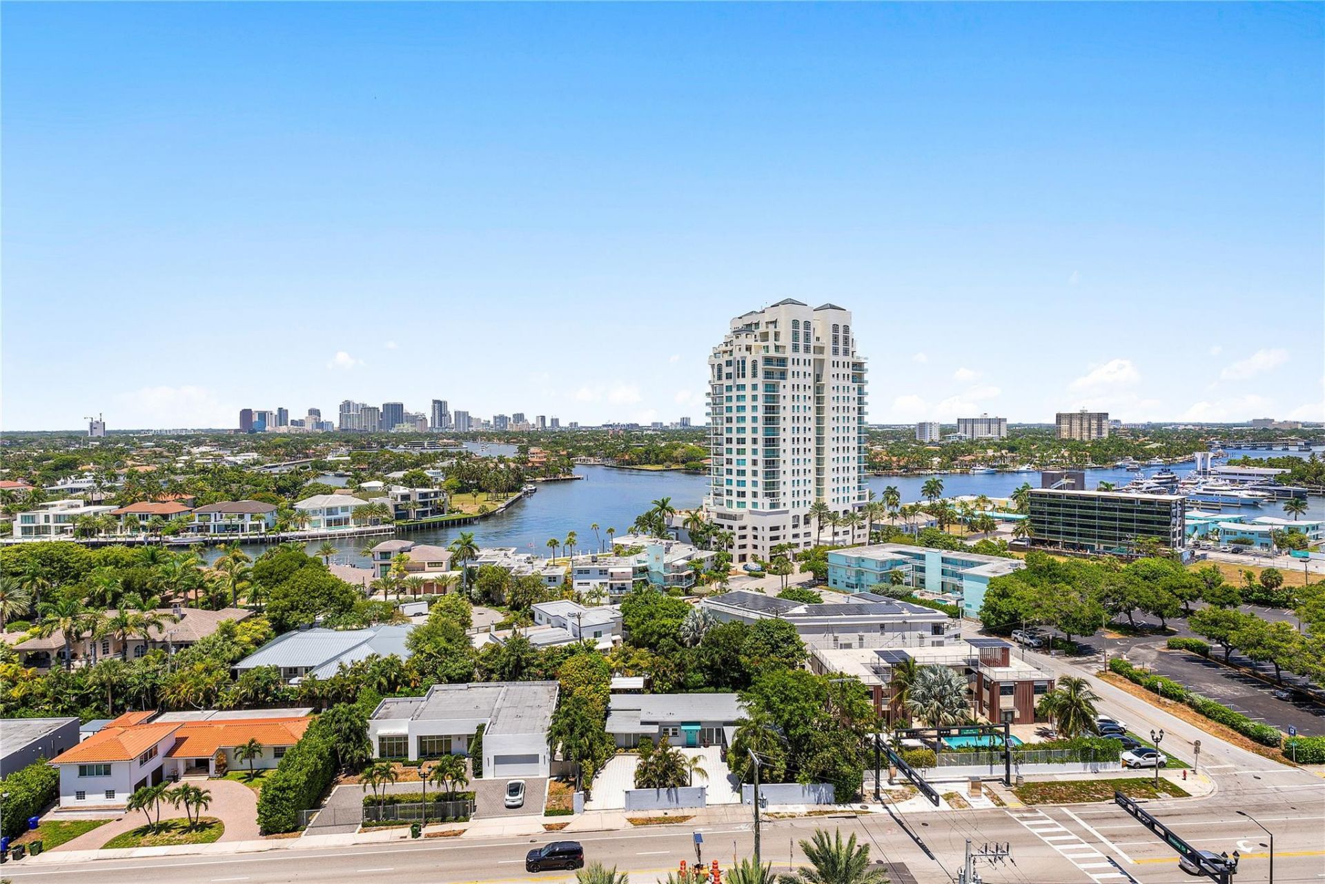 3000 Holiday Drive, Unit 1605, Fort Lauderdale, FL 33316 Photo