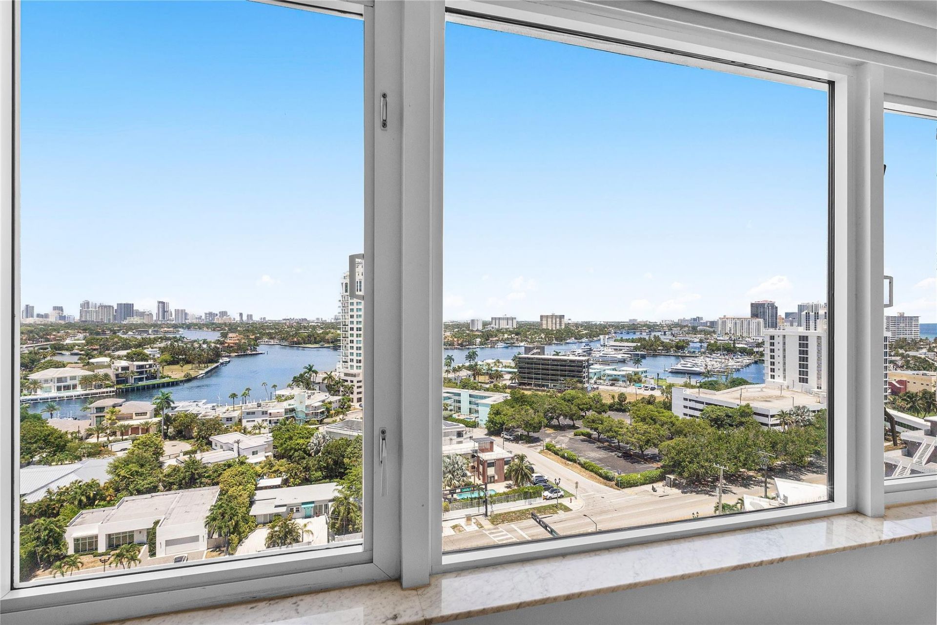 3000 Holiday Drive, Unit 1605, Fort Lauderdale, FL 33316 Photo