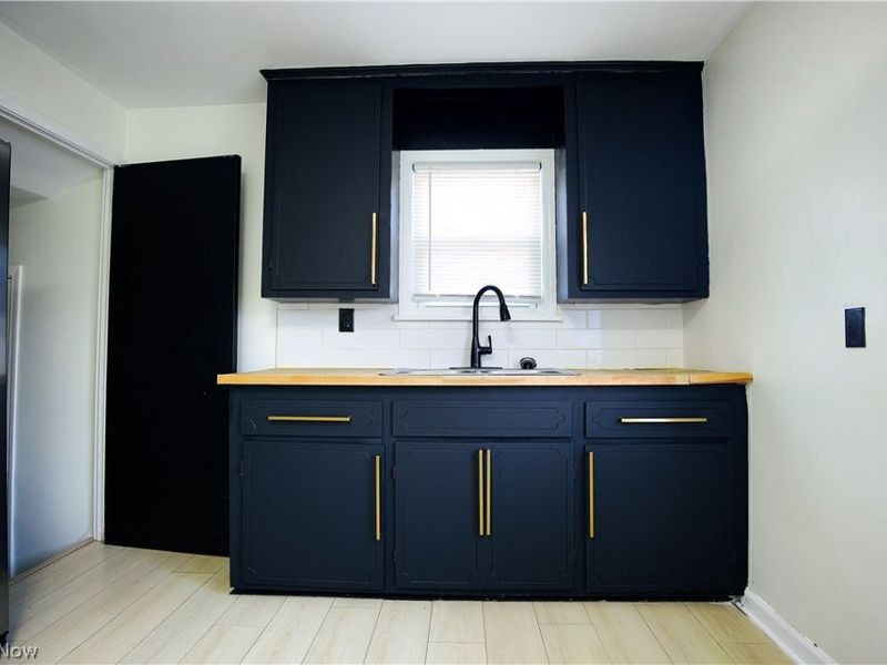 13410 Hathaway Road, Cleveland, OH 44125 Photo 11