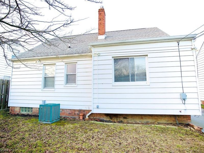 13410 Hathaway Road, Garfield Heights, OH 44125 Photo 34