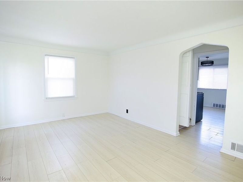 13410 Hathaway Road, Garfield Heights, OH 44125 Photo 4