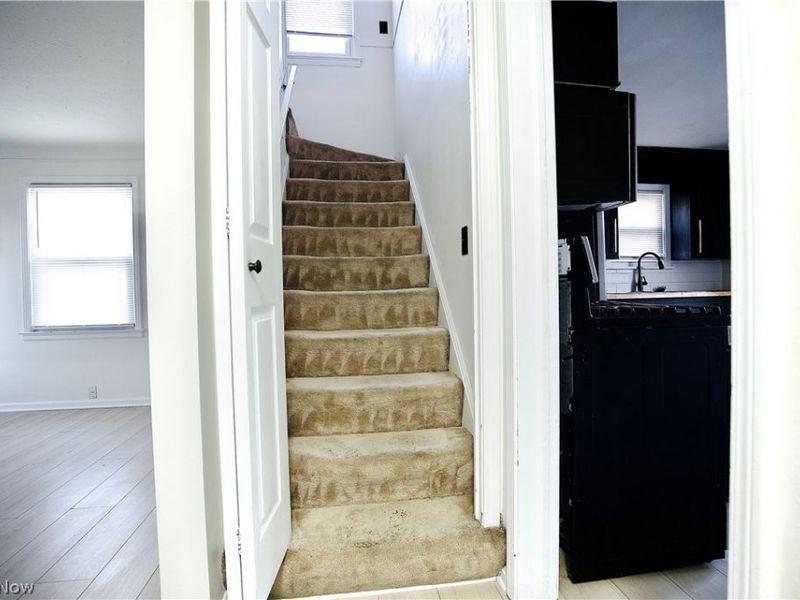 13410 Hathaway Road, Cleveland, OH 44125 Photo 5