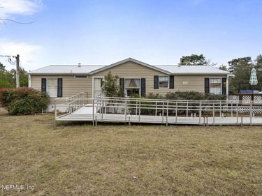 717 STATE ROAD 26, Melrose, FL 32666