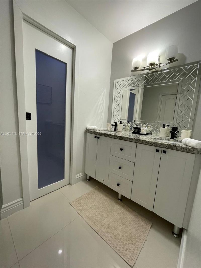 13123 SW 26th Ter, Miami, FL 33175 Photo