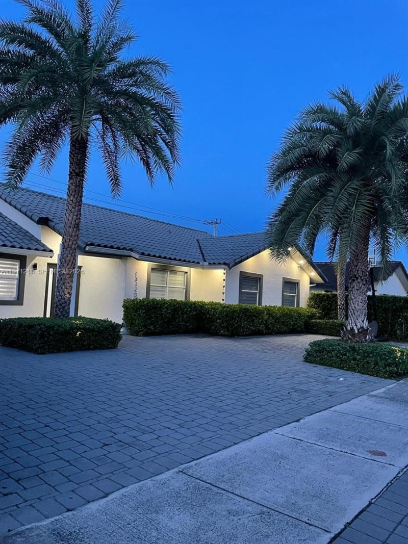 13123 SW 26th Ter, Miami, FL 33175 Photo