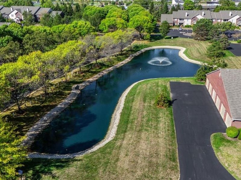 1963 Waterstone Boulevard, Unit 104, Miamisburg, OH 45342 Photo 3