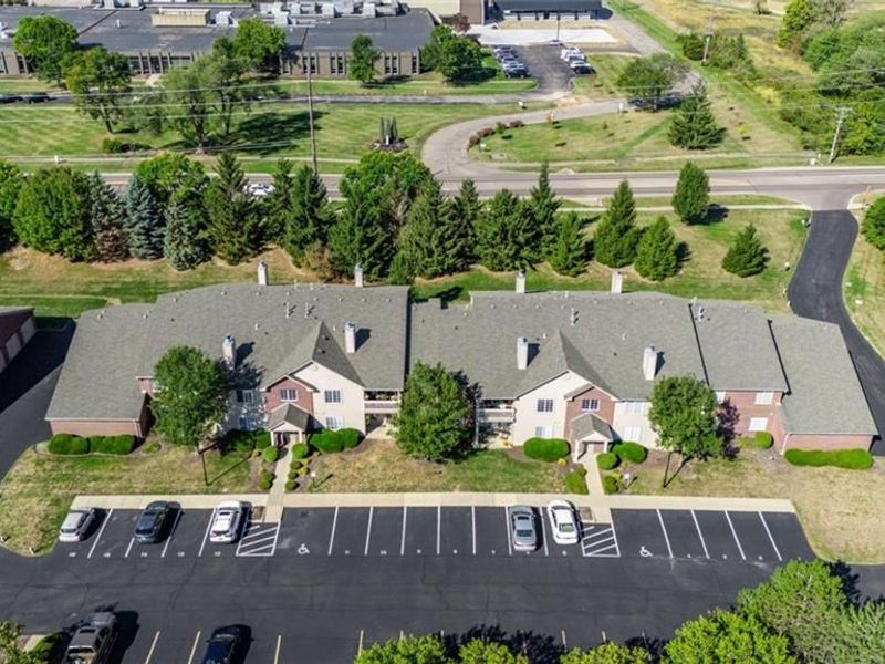 1963 Waterstone Boulevard, Unit 104, Miamisburg, OH 45342 Photo 6