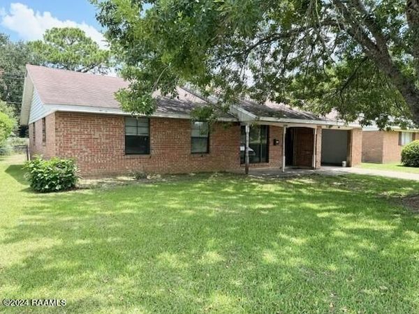 1441 George Drive , Opelousas, LA 70570