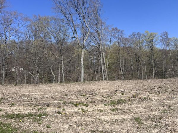 6769 Loggers Rdg Run SE, Caledonia, MI 49316