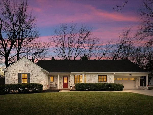 2521 W 65th Street, Mission Hills, KS 66208