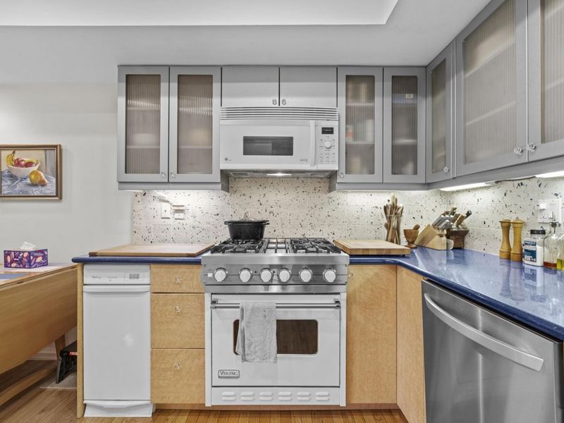 156 Glen Circle, Worthington, OH 43085 Photo 17