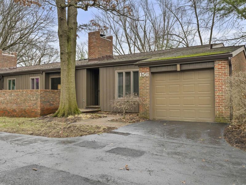 156 Glen Circle, Worthington, OH 43085 Photo 2