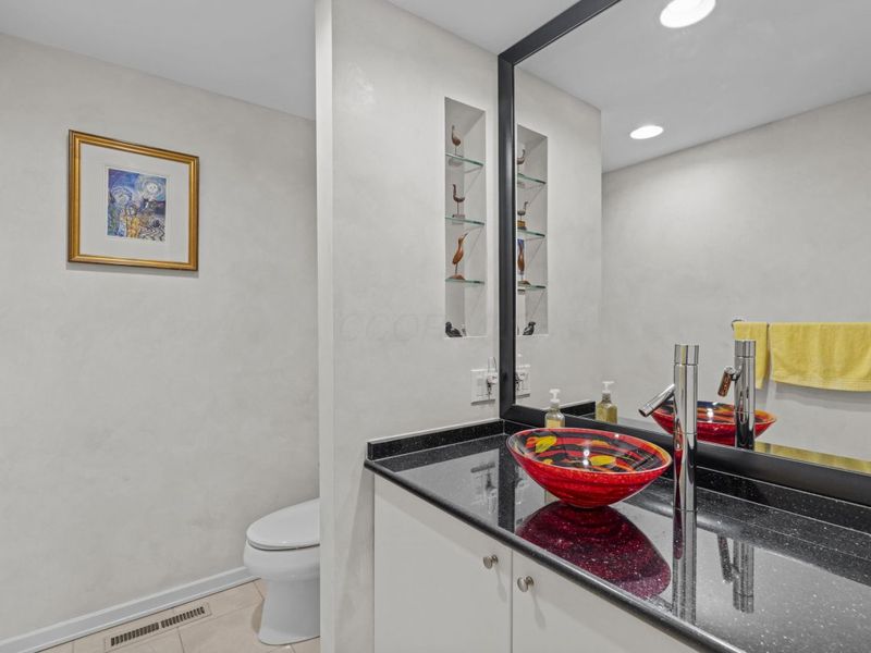 156 Glen Circle, Worthington, OH 43085 Photo 29