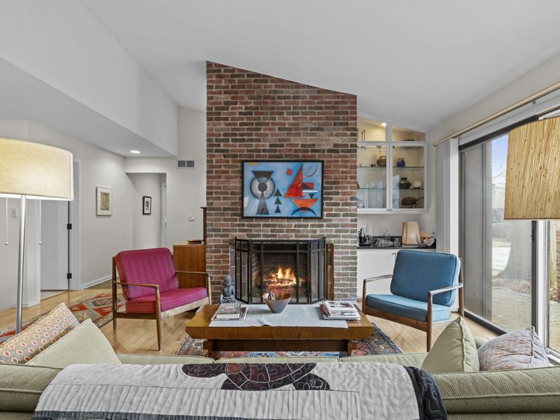 156 Glen Circle, Worthington, OH 43085 Photo 8