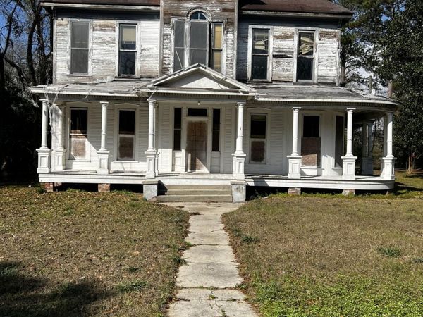 530 Buschman Street, Hattiesburg, MS 39401