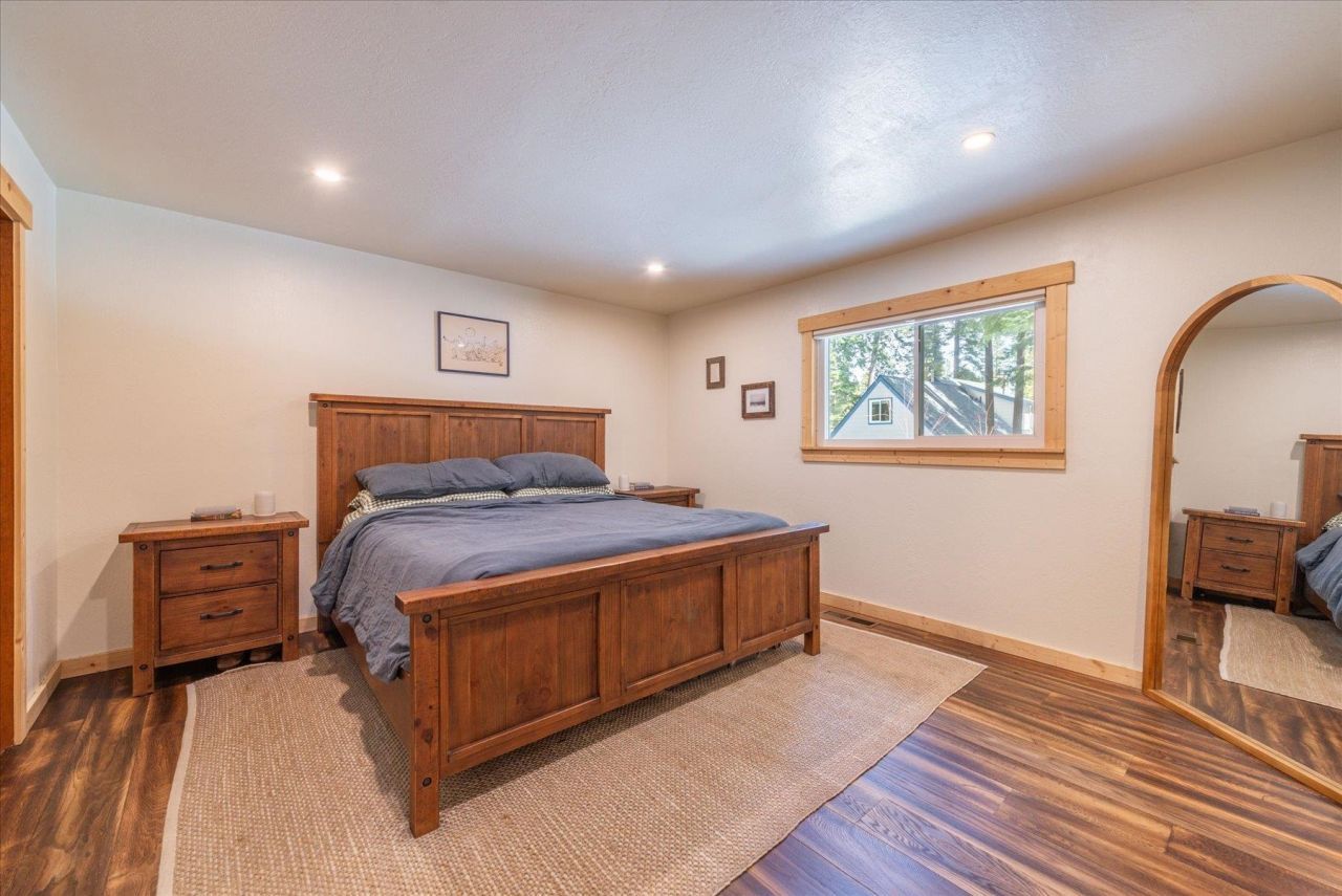 555 Virginia Drive, Tahoe City, CA 96145 Photo