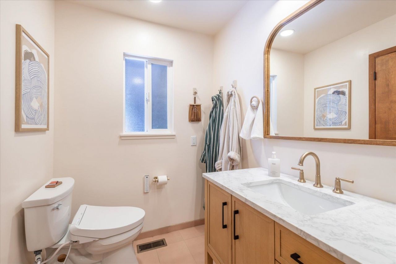 555 Virginia Drive, Tahoe City, CA 96145 Photo