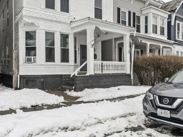 172 6th Avenue, Troy, NY 12180