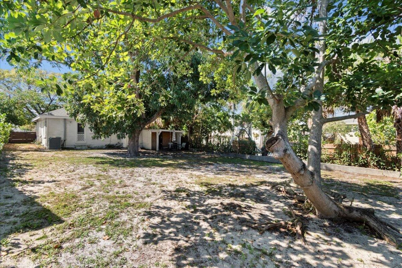 815 Omar Road, West Palm Beach, FL 33405 Photo