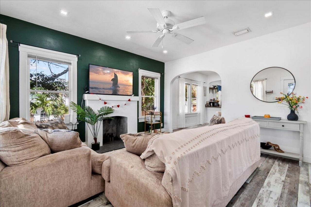 815 Omar Road, West Palm Beach, FL 33405 Photo