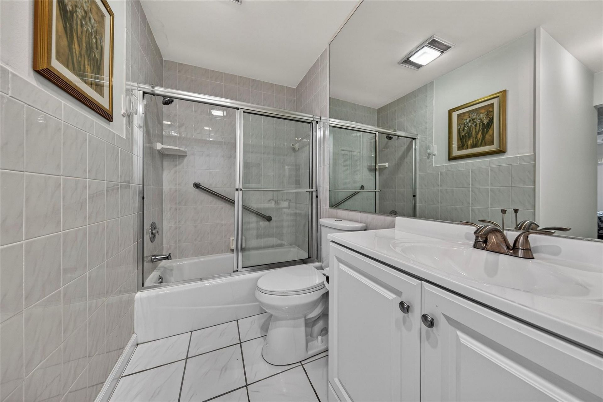 6253 Bay Club Drive, Unit 1, Fort Lauderdale, FL 33308 Photo