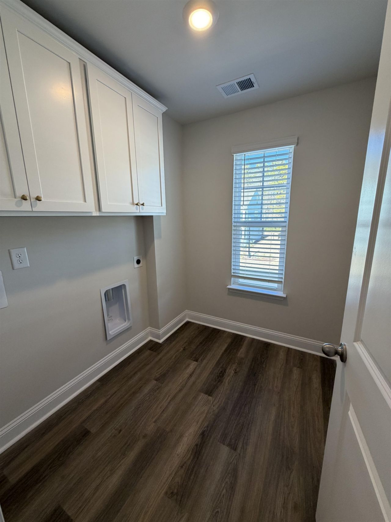 7168 Shooting Star Way  Photo 11