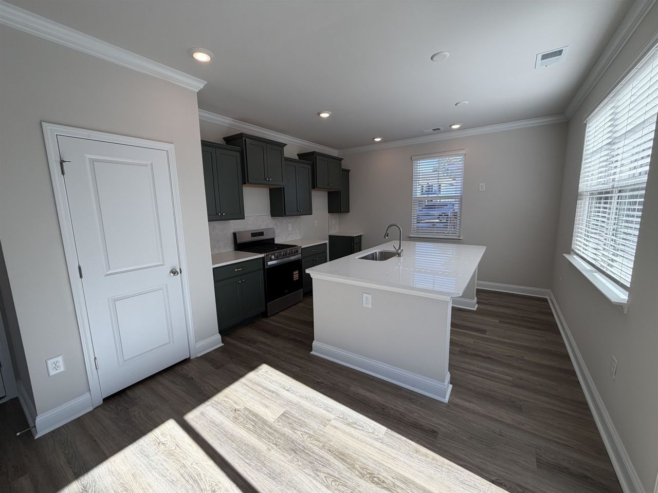 7168 Shooting Star Way  Photo 15