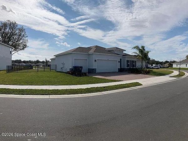2563 Landing Drive , Titusville, FL 32796