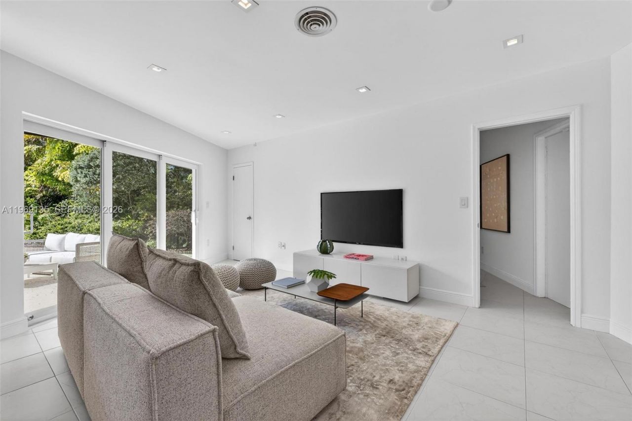 13060 Lerida St , Coral Gables, FL 33156 Photo