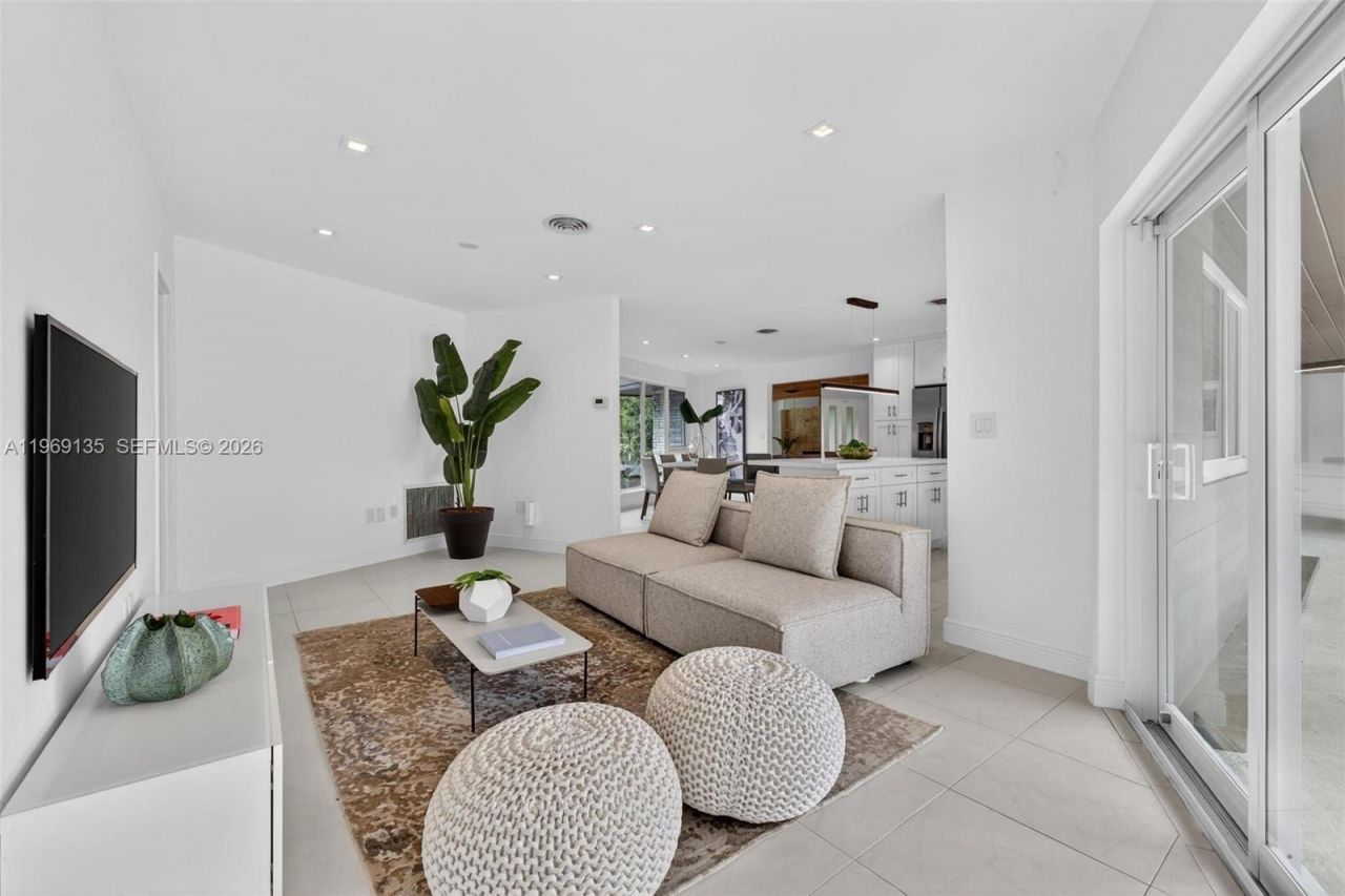 13060 Lerida St, Coral Gables, FL 33156 Photo