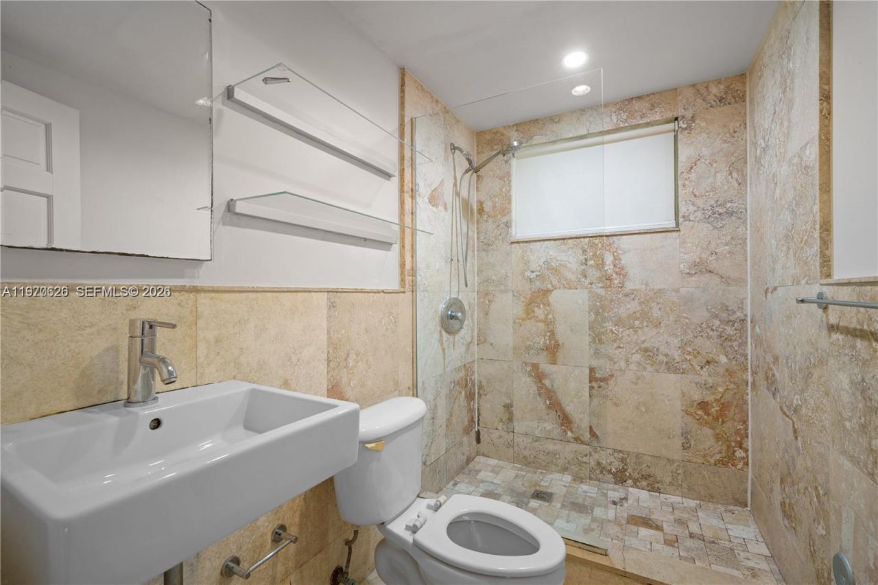 731 6th St , Unit 103-E, Miami Beach, FL 33139 Photo