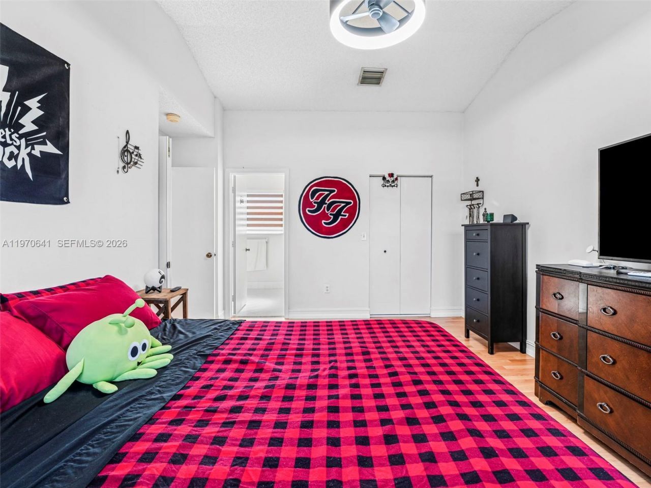 15111 NW 8th St, Pembroke Pines, FL 33028 Photo