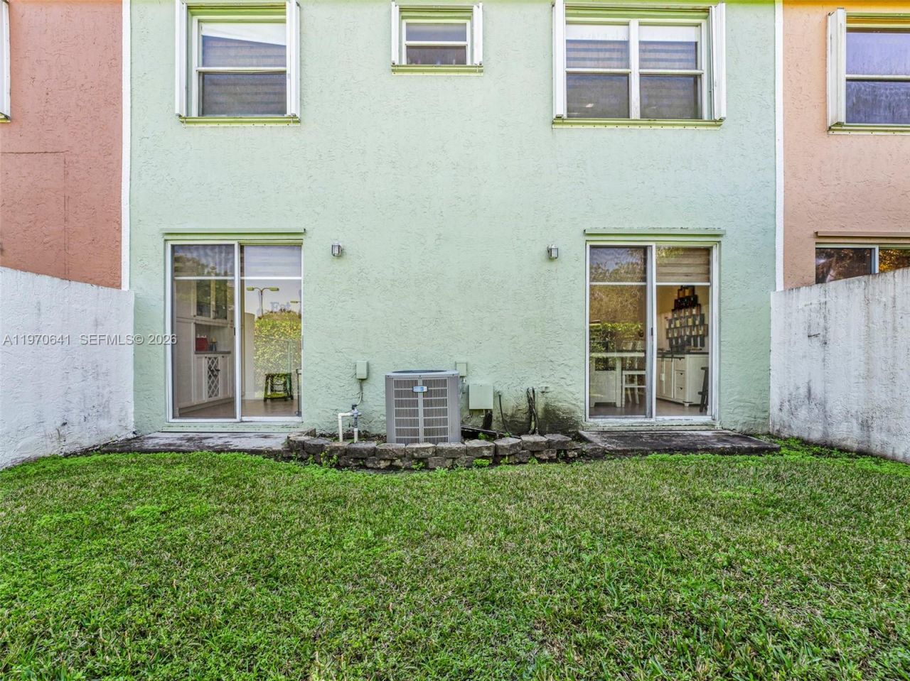 15111 NW 8th St, Pembroke Pines, FL 33028 Photo