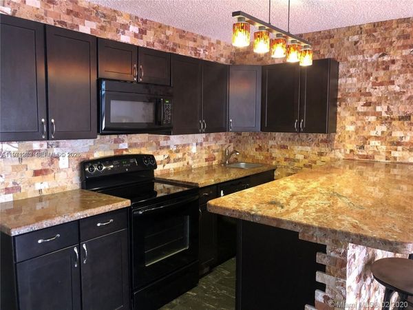 600 SE Three Islands Blvd , Unit 1018, Hallandale Beach, FL 33009