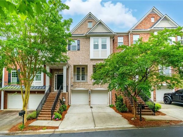 3130 Woodwalk Trace SE, Unit 8, Atlanta, GA 30339