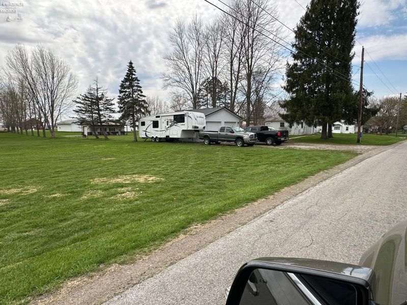 14428 E TR 88, Attica, OH 44807 Photo 4