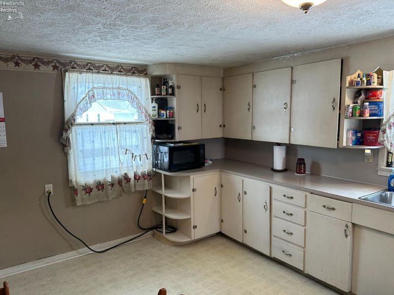 14428 E TR 88, Attica, OH 44807 Photo 6