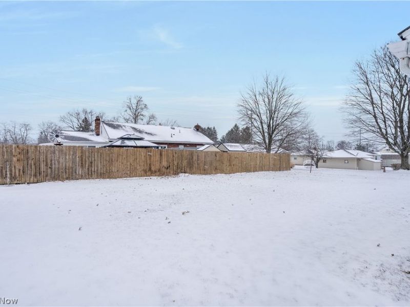 1928 Palo Verde Drive, Youngstown, OH 44514 Photo 4