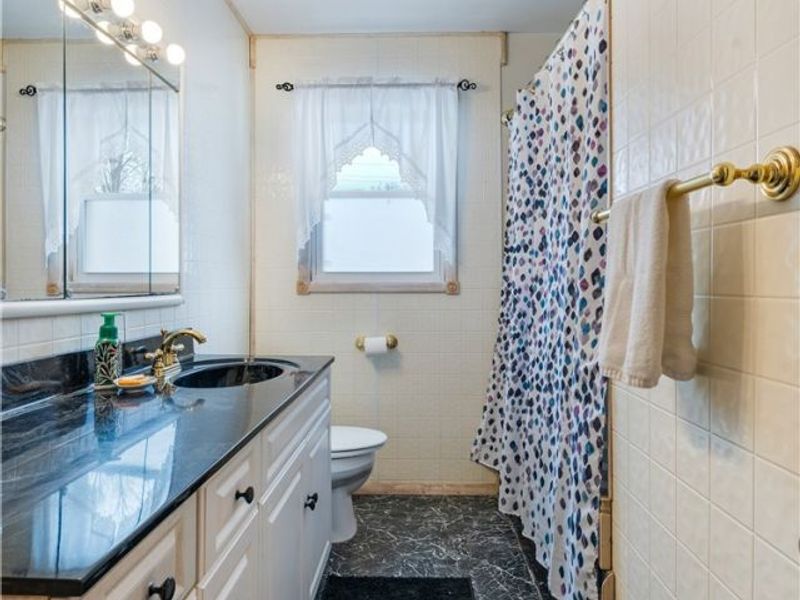 1928 Palo Verde Drive, Youngstown, OH 44514 Photo 7