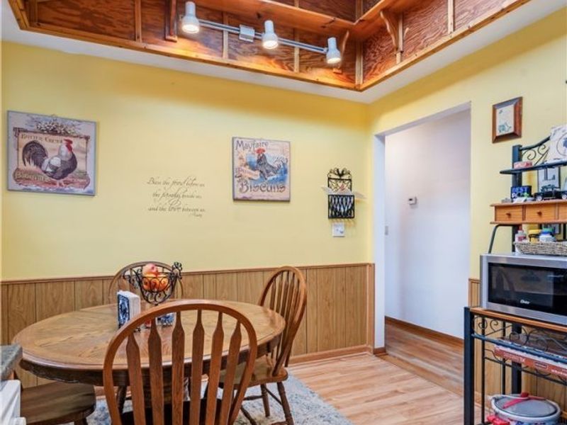 1928 Palo Verde Drive, Youngstown, OH 44514 Photo 9