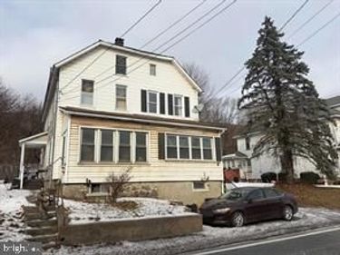 845 W PENNSYLVANIA AVENUE, PEN ARGYL, PA 18072